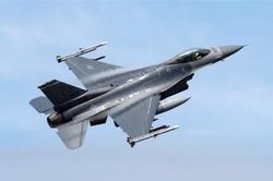 Tiêm kích F-16 sẽ 'tiếp bước' máy bay huấn luyện T-6 gia nhập Không quân Việt Nam?