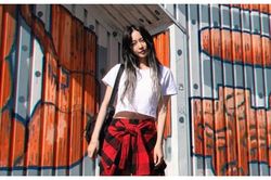 U40, Han Ye Seul vẫn khiến dân tình 'phát sốt' khi khoe vòng eo con kiến và body chuẩn như gái 20