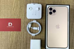 Mở hộp iPhone 11 Pro Max tại Di Động Việt, giao hàng từ ngày 20-9
