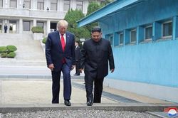 Phản ứng của TT Trump trước lời mời tới Bình Nhưỡng của Chủ tịch Kim