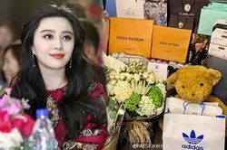 Bị nói là thiên hạ thi nhau nghỉ chơi, Phạm Băng Băng tinh tế đáp trả khiến tất cả phải lặng im
