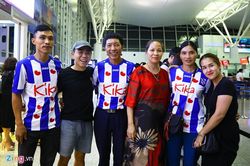 Văn Hậu nhận nhà và ôtô tại Hà Lan