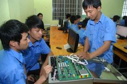 Hơn 2.000 học sinh Cà Mau bỏ học sau tốt nghiệp THCS