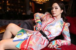 Quỳnh Nga 'Về nhà đi con' gợi cảm 'hút hồn' trong thiết kế Cao Minh Tiến
