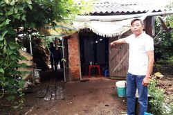 Khởi tố 4 đối tượng bắt giữ người trái pháp luật, ép viết giấy ghi nợ