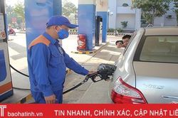 Giá xăng dầu liên tiếp giảm, doanh nghiệp, người tiêu dùng Hà Tĩnh 'dễ thở'!
