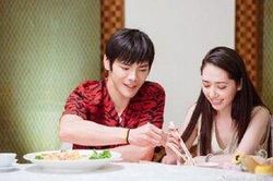 Quách Bích Đình tiết lộ tin đồn của mình 70% là giả, Hướng Tả không thích nửa kia xem điện thoại riêng tư