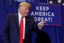 Tổng thống Trump: Thỏa thuận sau bầu cử sẽ tồi tệ hơn với Trung Quốc