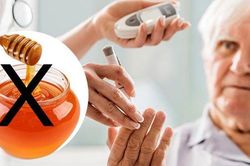 Khi dùng mật ong, nhất định phải biết những 'cấm kỵ' này