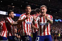 Atletico Madrid và Juventus rượt đuổi tỉ số khó tin