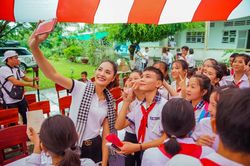 'Hành trình từ Trái tim' mang tri thức đến vùng sâu Cà Mau
