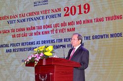 Cải cách chính sách tài chính, tạo động lực đổi mô hình tăng trưởng