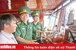 Tích cực tuyên truyền ngư dân không vi phạm pháp luật trên biển