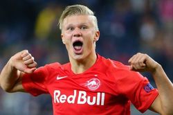 Gây chú ý ở Champions League, trò cũ của Solskjaer được Barca để mắt