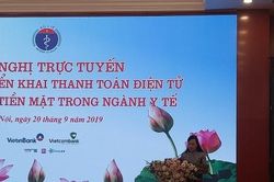 Bộ Y tế: 'Không dùng tiền mặt' tại các cơ sở y tế trong cả nước