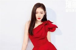 'Thái tử phi' Trương Thiên Ái tái xuất bằng loạt ảnh sành điệu kiêu sa hết cỡ