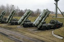 Nga - Mỹ bất ngờ 'thách thức' nhau về khả năng tấn công và phòng thủ ở Kaliningrad