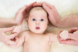 7 sai lầm thường gặp của cha mẹ khi chăm sóc trẻ sơ sinh