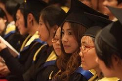 Sinh viên TQ ở Singapore bị đồng hương lừa đảo hàng trăm nghìn USD
