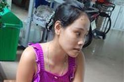 Nỗi khổ của người phụ nữ bị bệnh chân voi