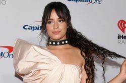 Camila Cabello mặc thiết kế của NTK Công Trí
