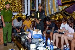 32 thanh niên sử dụng ma túy trong quán karaoke Paradise