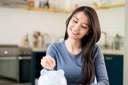 10 mẹo tiết kiệm tiền của phụ nữ giàu có