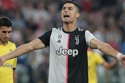 Ronaldo bất ngờ 'đổi giọng' mắng antifan là ngu ngốc