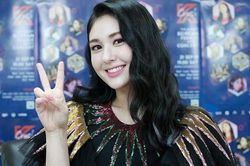 Thiên thần lai 18 tuổi bị chê già, kém sang vì kiểu make up mới