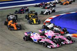 F1 Singapore GP: Sebastian Vettel giành chiến thắng đầu tiên trong năm