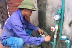 Gỡ vướng để nâng tỷ lệ người dân nông thôn dùng nước sạch