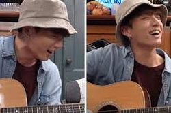 Jungkook BTS thể hiện kỹ năng chơi guitar 'dở tệ' trong video mới