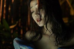 'Họa mi bán cổ điển' Phạm Thu Hà lần đầu khoe tài múa ba lê