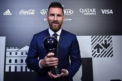 TIẾT LỘ: Van Dijk bầu Messi ở vị trí số 1, Messi không cho Van Dijk vào... Top 3