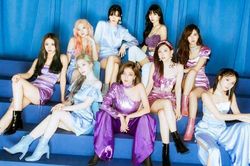 TWICE trở lại: Vẫn xinh đẹp như nữ thần, nhưng âm nhạc liệu có đặc biệt như tên bài hát?