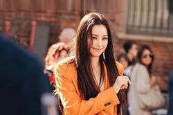Hoa hậu đẹp nhất Hàn Quốc Honey Lee 'gây sốt' tại Milan Fashion Week