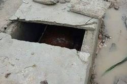 Hàng loạt ngôi mộ bật nắp, người chết bị lấy mất nhiều đồ giá trị