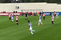 Văn Hậu đá thế nào trong trận đầu tiên tại SC Heerenveen?