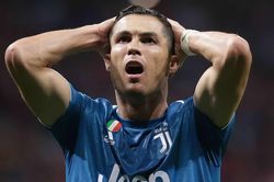 'Ronaldo xứng đáng giành The Best chứ không phải Messi'