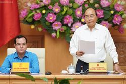 Thủ tướng: Phải lo những vấn đề thiết thực, cụ thể với người lao động