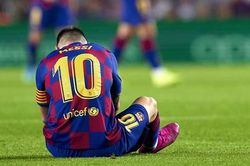 VIDEO bóng đá: Messi đã mờ nhạt như thế trong trận đấu với Villarreal?
