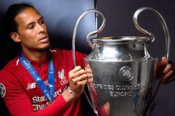 Van Dijk không giành The Best 2019: Sự tiếc nuối màu cam