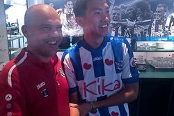 Đoàn Văn Hậu lập kỷ lục, HLV Heerenveen hết lời khen