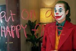 Phim Joker: Hãng Warner Bros chính thức lên tiếng về những phân đoạn bạo lực