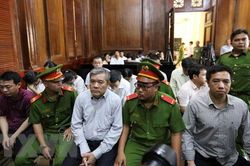 Thuốc giả chữa ung thư đã được đưa vào bệnh viện?