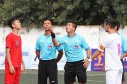 Đương kim vô địch rơi bảng 'tử thần'