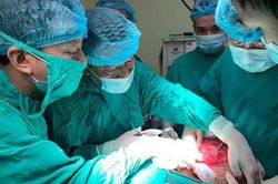 Bệnh viện K phẫu thuật thành công cho bệnh nhân có khối u khổng lồ