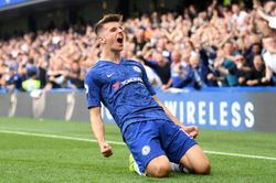Mason Mount khơi nguồn cảm hứng Chelsea