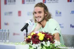 Stefanos Tsitsipas lại 'nổ': Kế hoạch 'phế truất' Federer, Nadal và Djokovic