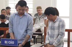 Nữ chủ quán karaoke môi giới nhân viên 'đi khách' giá 3 triệu